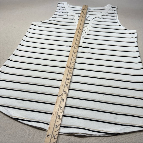 White House Black Market -  White, Black & Tan Striped Sleeveless Top - NWT - Lg - Picture 14 of 15